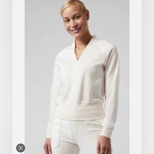 Athleta Eastbound sweatshirt. Size SP.